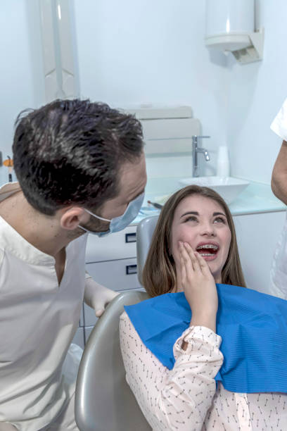 Best Emergency Dental Care for Broken or Chipped Teeth in Fish Hawk, FL